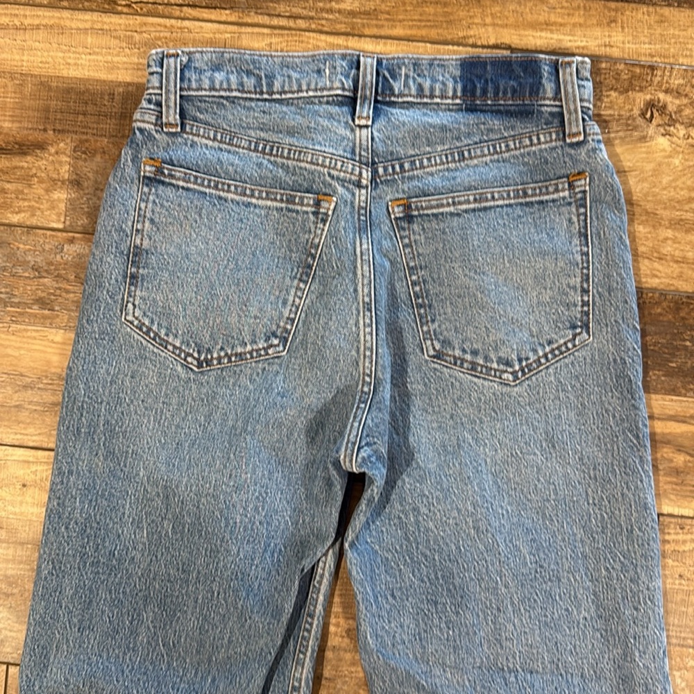 Abercrombie & Fitch Blue relaxed jeans size 26 - Picture 3 of 7